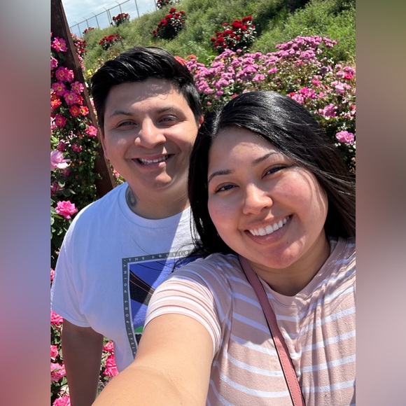 Meet your Posher, Reyna ! - Picture 2 of 7